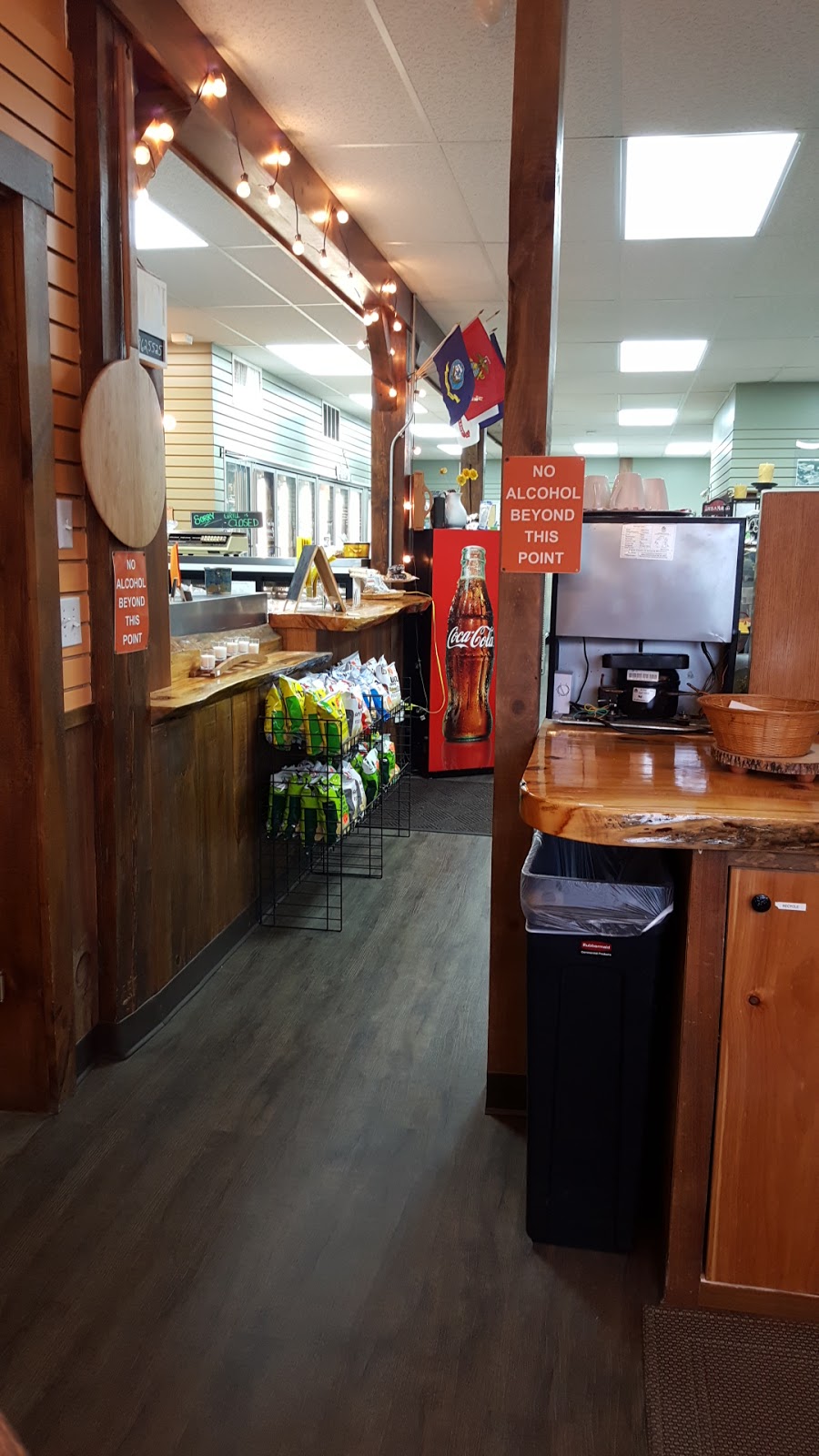 Debanvilles General Store & Cafe | 47 VT-105, Bloomfield, VT 05905, USA | Phone: (802) 962-5525