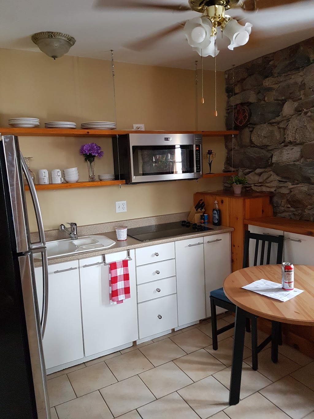 Manoir Ramezay | 492 Rue Claude-De Ramezay, Marieville, QC J3M 1J6, Canada | Phone: (450) 460-3251