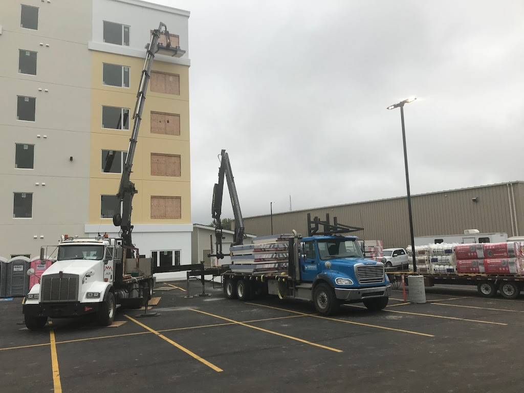 Three Peaks Crane | 4115 78 St Crescent, Red Deer, AB T4P 3E3, Canada | Phone: (403) 971-0258