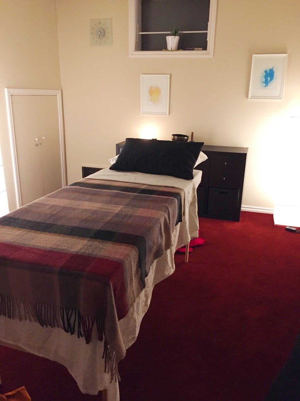 LunaHolistic | 1842 14 St SW, Calgary, AB T2T 3S9, Canada | Phone: (403) 801-2373