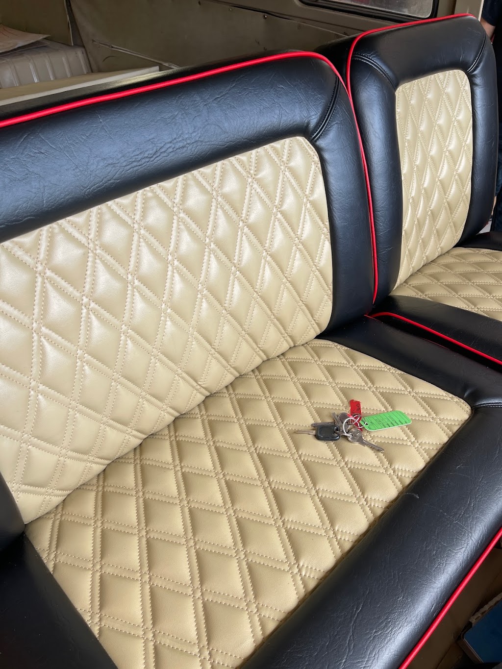 Upholstery Pros | 6072 Grandview Rd, Port Alberni, BC V9Y 8W1, Canada | Phone: (672) 755-8866
