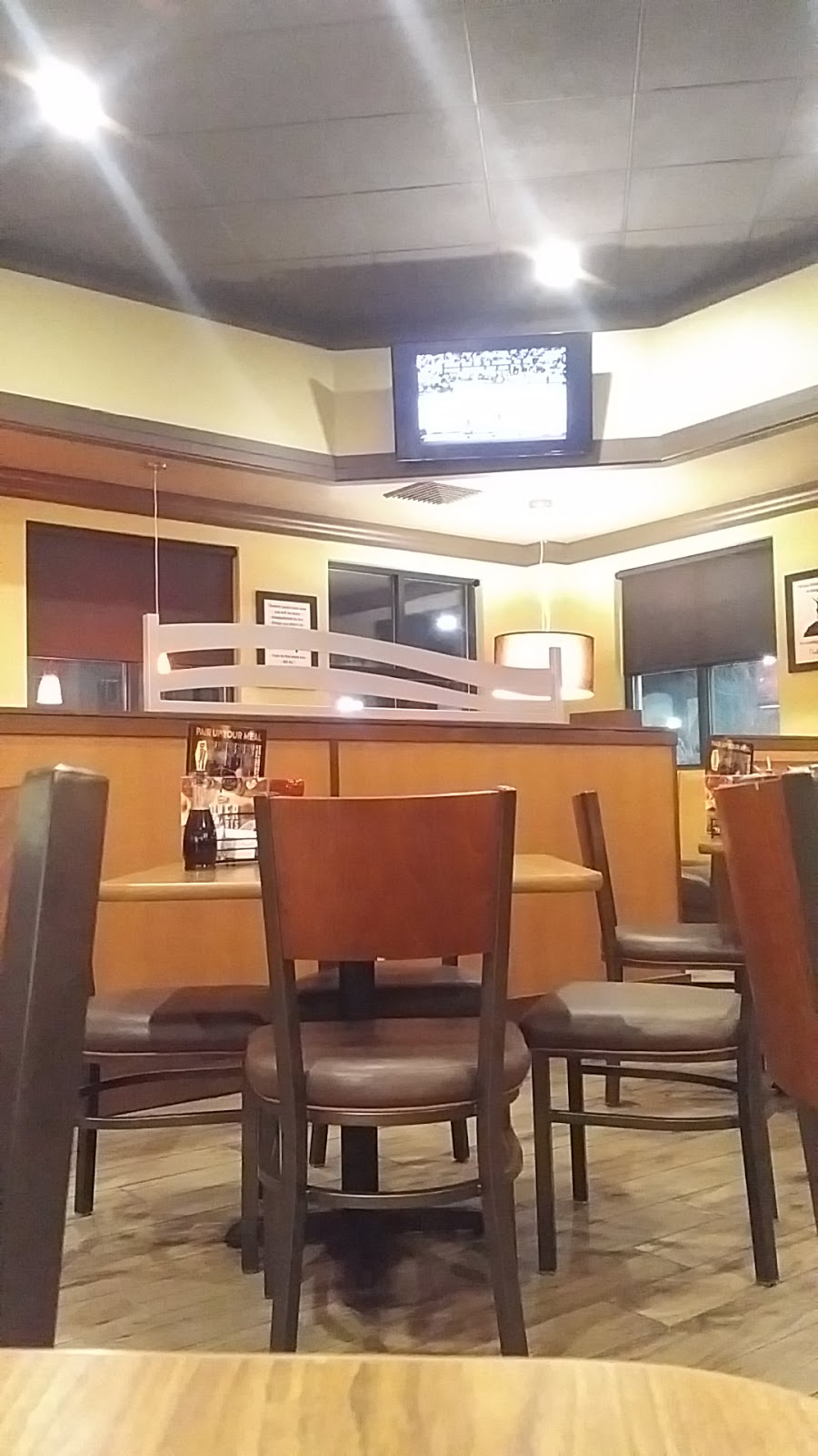 Dennys | 4100 Portage Ave, Headingley, MB R4H 1C5, Canada | Phone: (204) 897-8999