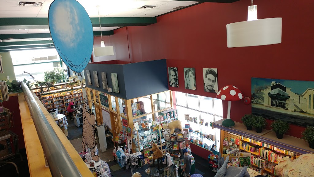 Grant Park Shopping Centre | 1120 Grant Ave, Winnipeg, MB R3M 2A6, Canada | Phone: (204) 475-8556
