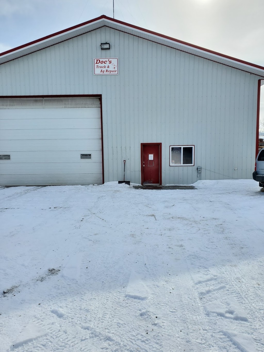 Docs Truck & Ag Repair | Box 339, Cudworth, SK S0K 1B0, Canada | Phone: (306) 256-3383