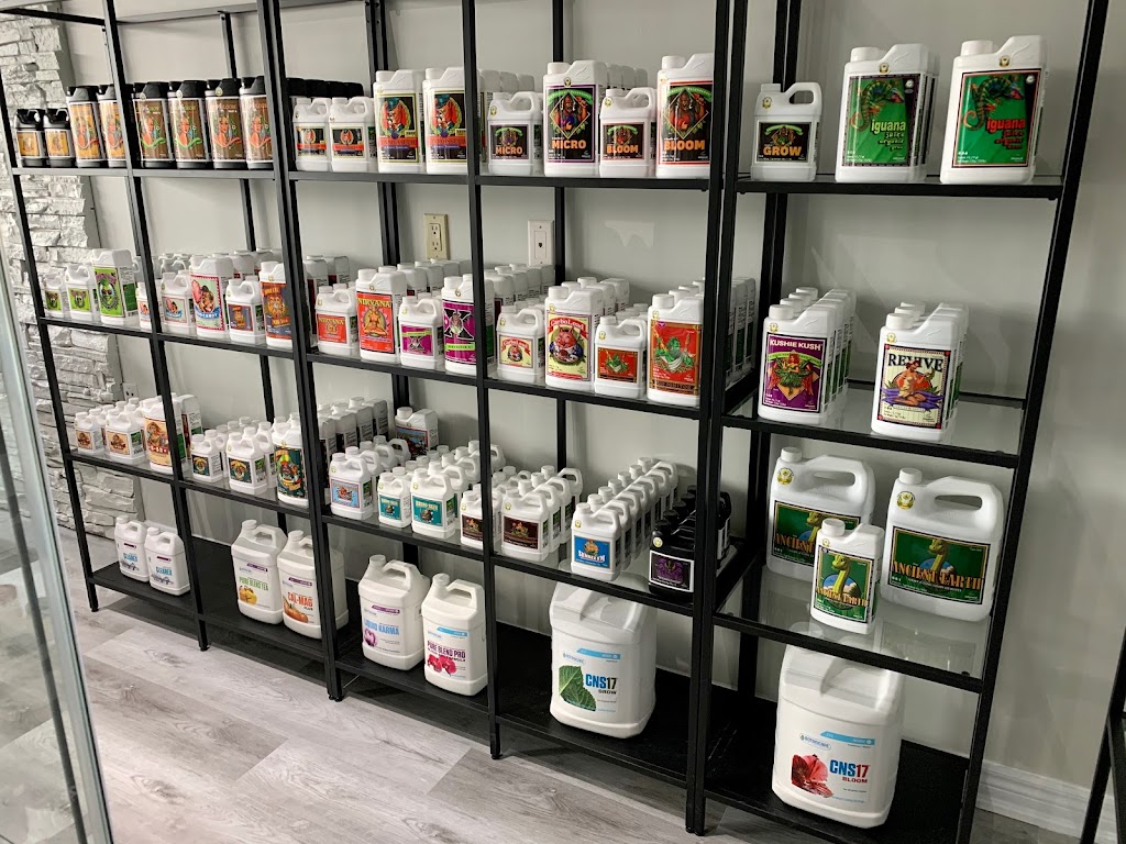 Ultra Garden Supply | 111 Zenway Blvd unit 6A, Woodbridge, ON L4H 3H9, Canada | Phone: (905) 605-4599