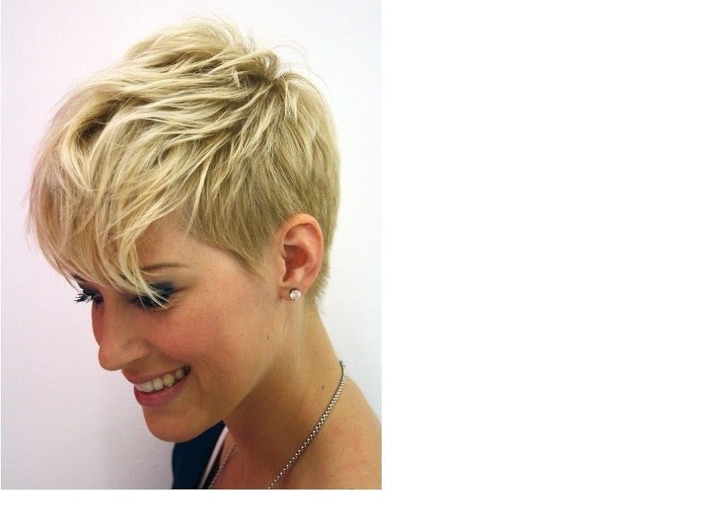 Elodie Coiffeuse Styliste Visagiste | 1816 Rue Denonville, Montréal, QC H4E 1M3, Canada | Phone: (514) 794-4121