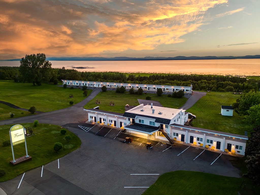 Motel Au Vieux Fanal | 170 Rue Fraser, Rivière-du-Loup, QC G5R 1C8, Canada | Phone: (418) 862-5255
