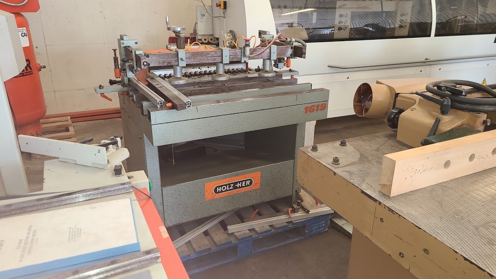Canada Woodworking Machinery | 16600 Kennedy Rd, Cedar Valley, ON L4A 2M7, Canada | Phone: (905) 716-8784