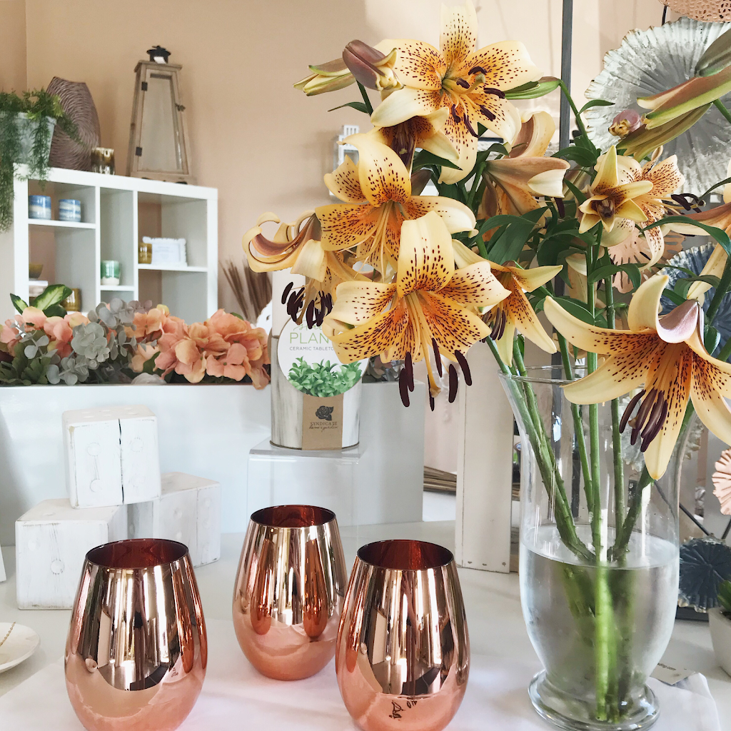 BLOOM - Petals & Gift | 820 Triple E Blvd #1, Winkler, MB R6W 0M7, Canada | Phone: (204) 325-4342