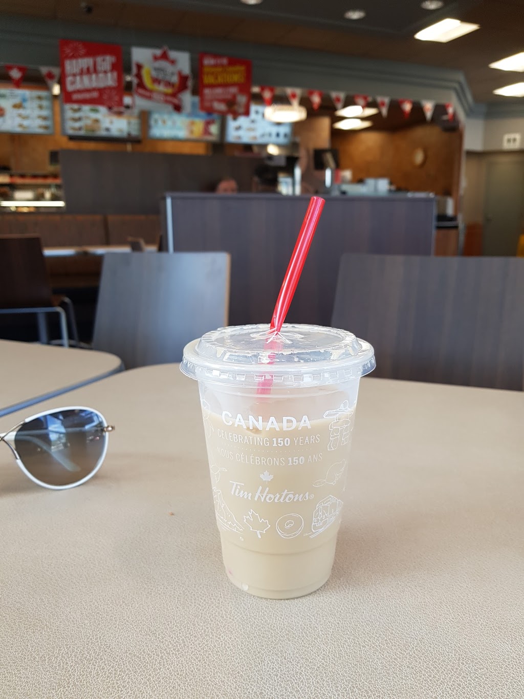 Tim Hortons | 1084 Islington Ave, Etobicoke, ON M8Z 4R9, Canada | Phone: (416) 233-4043