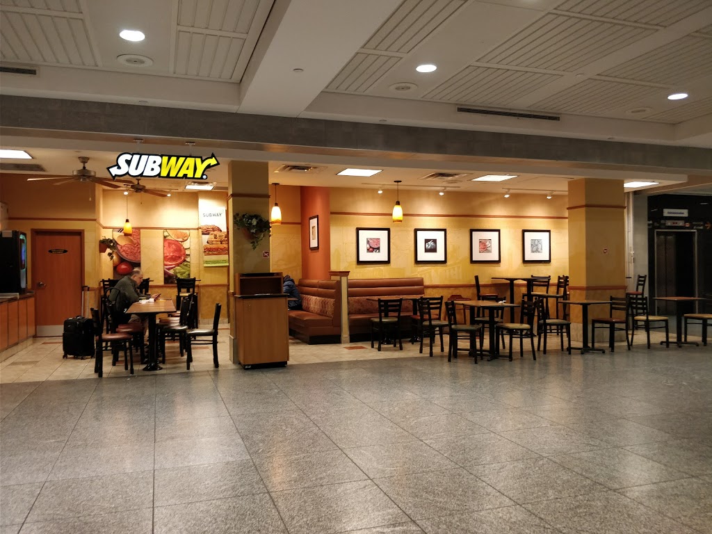 Subway | 975 boul. Roméo-Vachon N, Dorval, QC H4Y 1H1, Canada | Phone: (514) 633-7333