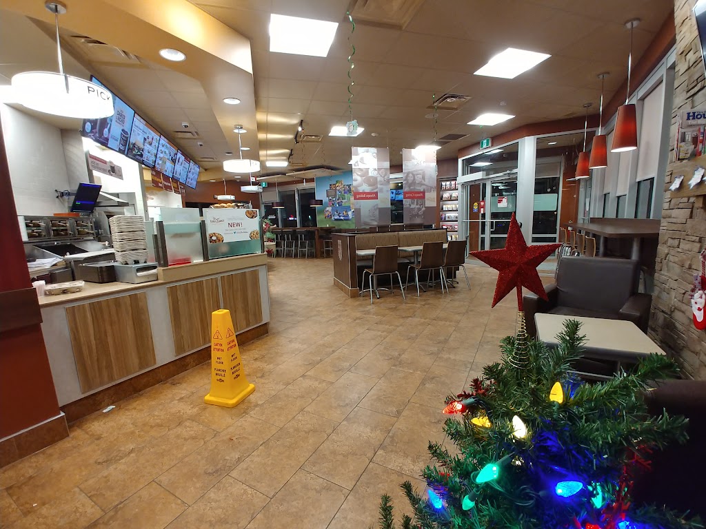 Tim Hortons | 661 Cataraqui Woods Dr, Kingston, ON K7P 2Y3, Canada | Phone: (613) 389-0439