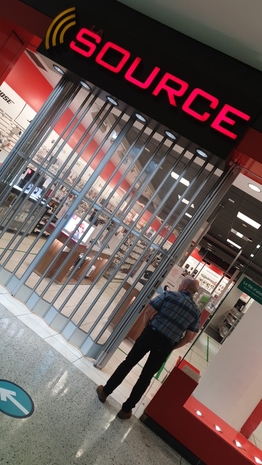 La Source | 3131 Cote Vertu Boul Unit N13A, Saint-Laurent, QC H4R 1Y5, Canada | Phone: (514) 332-7138