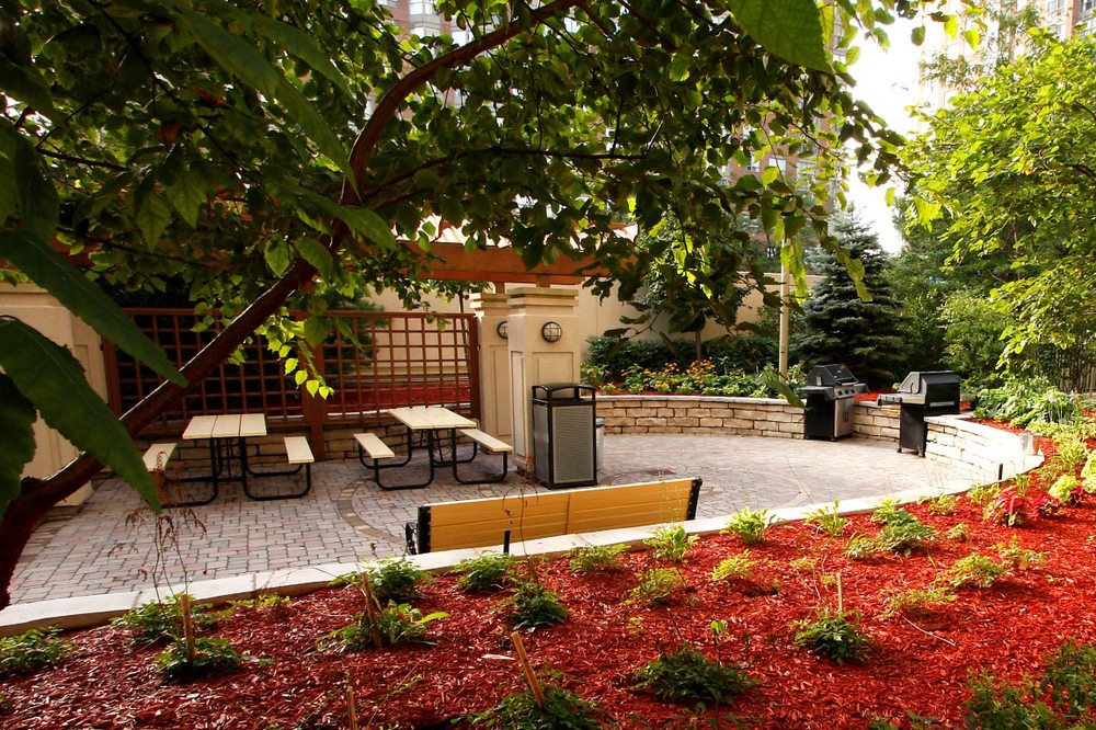 Platinum Suites - Furnished Apartments Mississauga | 310 Burnhamthorpe Rd W, Mississauga, ON L5B 4P9, Canada | Phone: (905) 232-5483