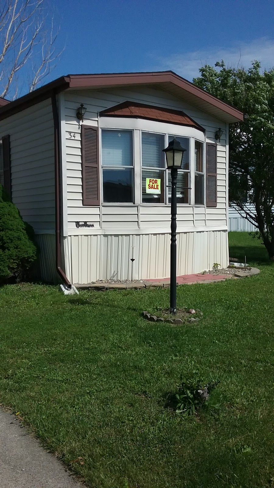 Eagle Crest Mobile Home | 3629 Big Tree Rd, Hamburg, NY 14075, USA | Phone: (716) 627-5587