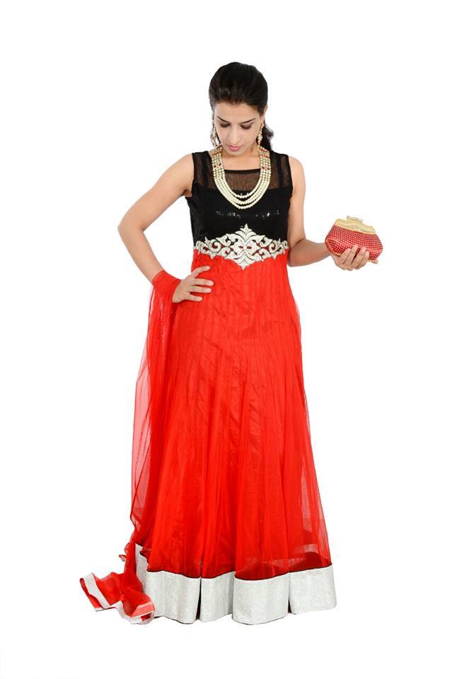 Leah Fashion | 34 Acklam Terrace, Kanata, ON K2K 2H5, Canada | Phone: (613) 700-1971