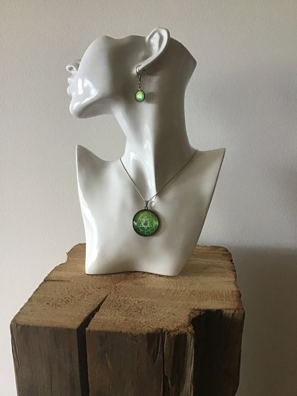 Morrow Gallery | 83 Little Bridge St #110, Almonte, ON K0A 1A0, Canada | Phone: (613) 562-9167