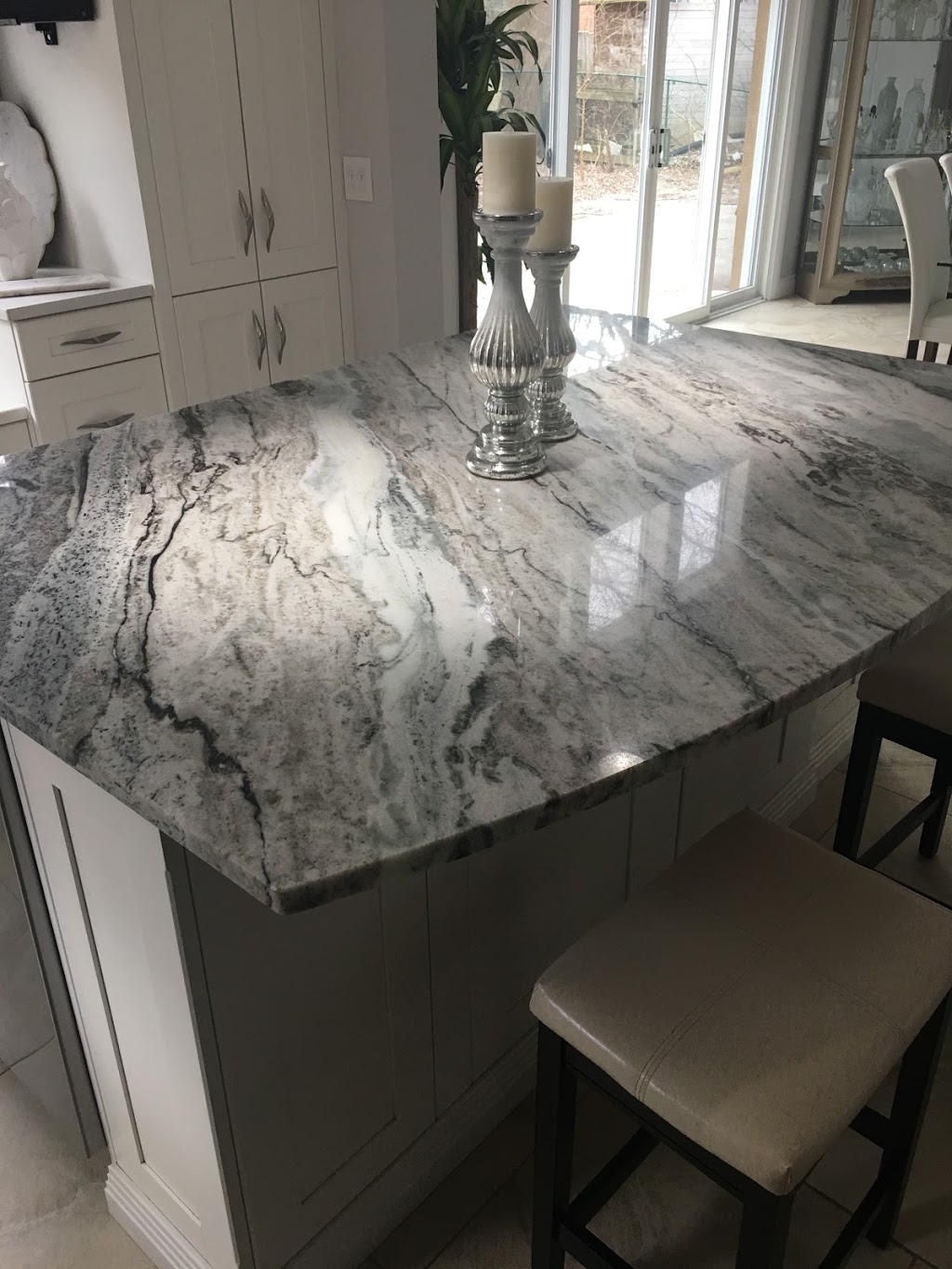Universal Marble & Granite | 3325 County Rd 42, Windsor, ON N9A 6J3, Canada | Phone: (519) 966-7300