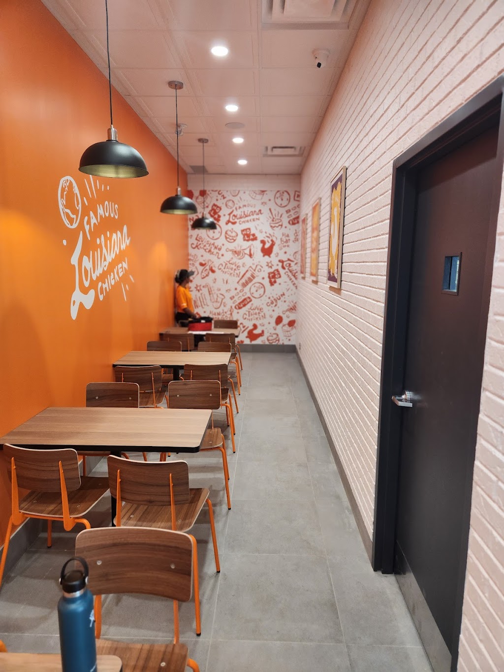 Popeyes Louisiana Kitchen | 620 Dundas St E Unit 5, Belleville, ON K8N 1G7, Canada | Phone: (613) 967-1595