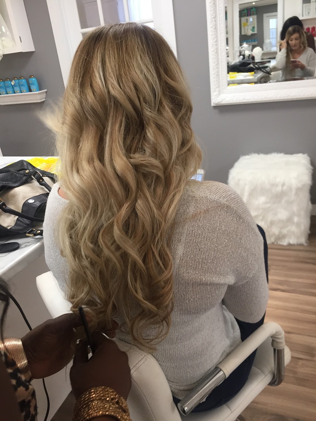 Xpose Beauty | 6415 Bowness Rd NW, Calgary, AB T3B 2G4, Canada | Phone: (403) 457-2511
