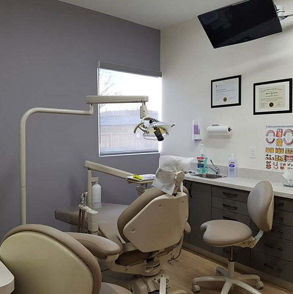 Beeton Family Dental Centre | 29 Main St W Suite 100, Beeton, ON L0G 1A0, Canada | Phone: (905) 729-7272