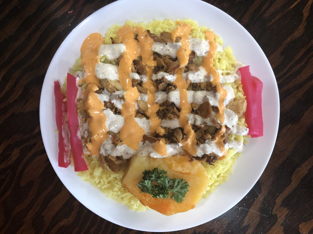 The shawarma corner | 256 Queen St S, Bolton, ON L7E 4T7, Canada | Phone: (647) 533-7818