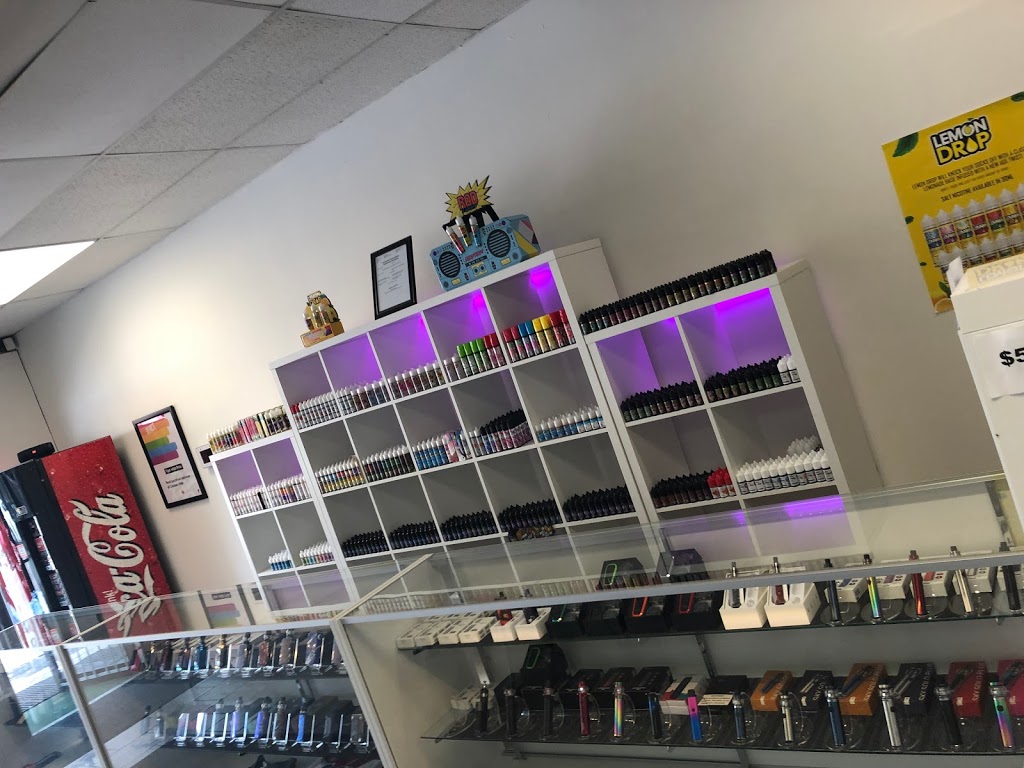 Underground vapes inc | 512 Dundas St, Woodstock, ON N4S 1C5, Canada | Phone: (226) 501-8273