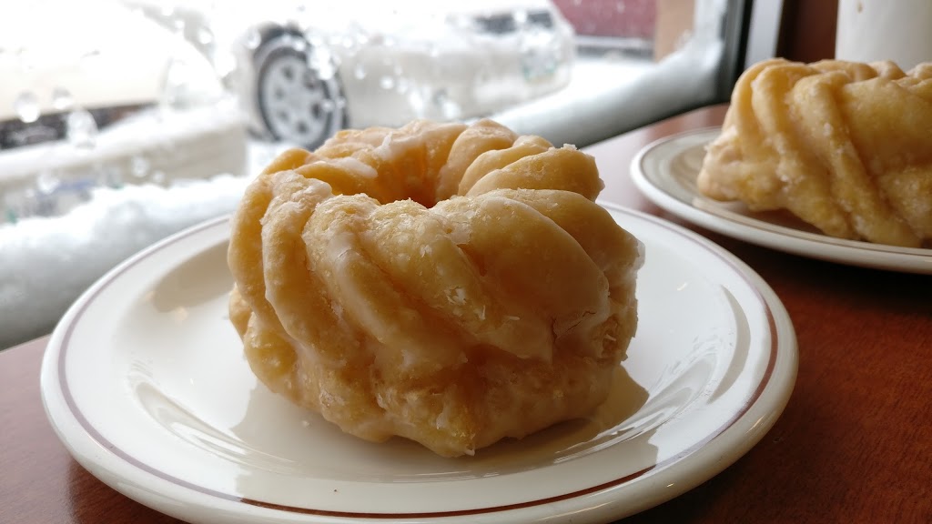 Tim Hortons | 3965 Portage Ave, Winnipeg, MB R3K 2H7, Canada | Phone: (204) 889-5945