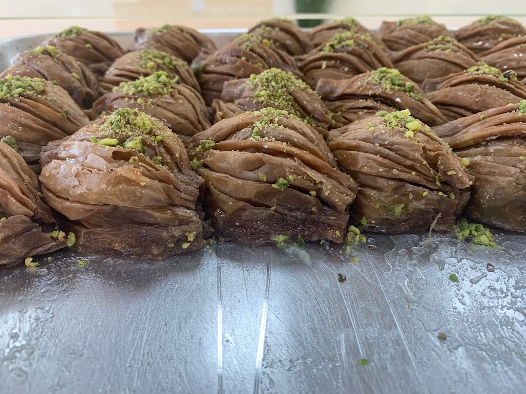 Soltan Bakery حلويات السلطان | 808 Britannia Rd W #109, Mississauga, ON L5V 0A7, Canada | Phone: (905) 664-6905