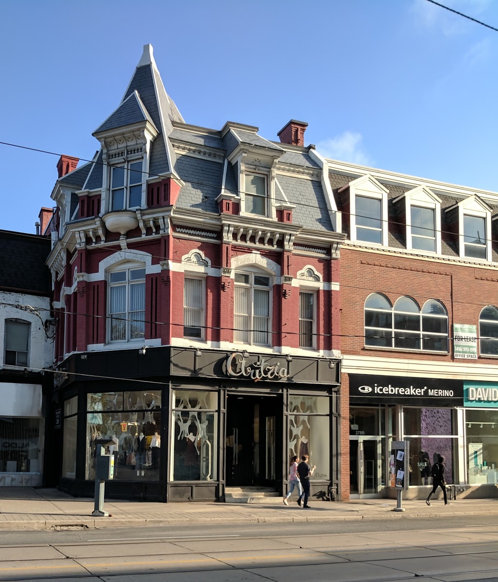 Aritzia | 280 Queen St W, Toronto, ON M5V 2A1, Canada | Phone: (416) 977-9919