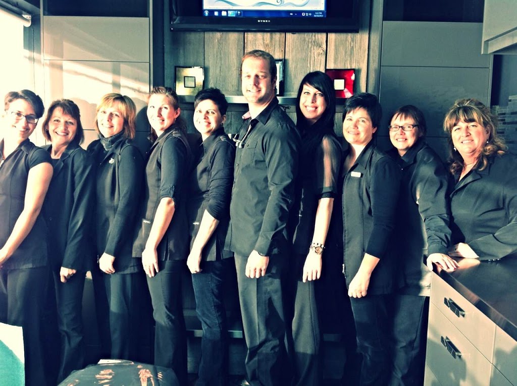 Centre dentaire Maxime Champagne | 534 Boulevard Marie-Victorin, Boucherville, QC J4B 1W8, Canada | Phone: (450) 655-0105