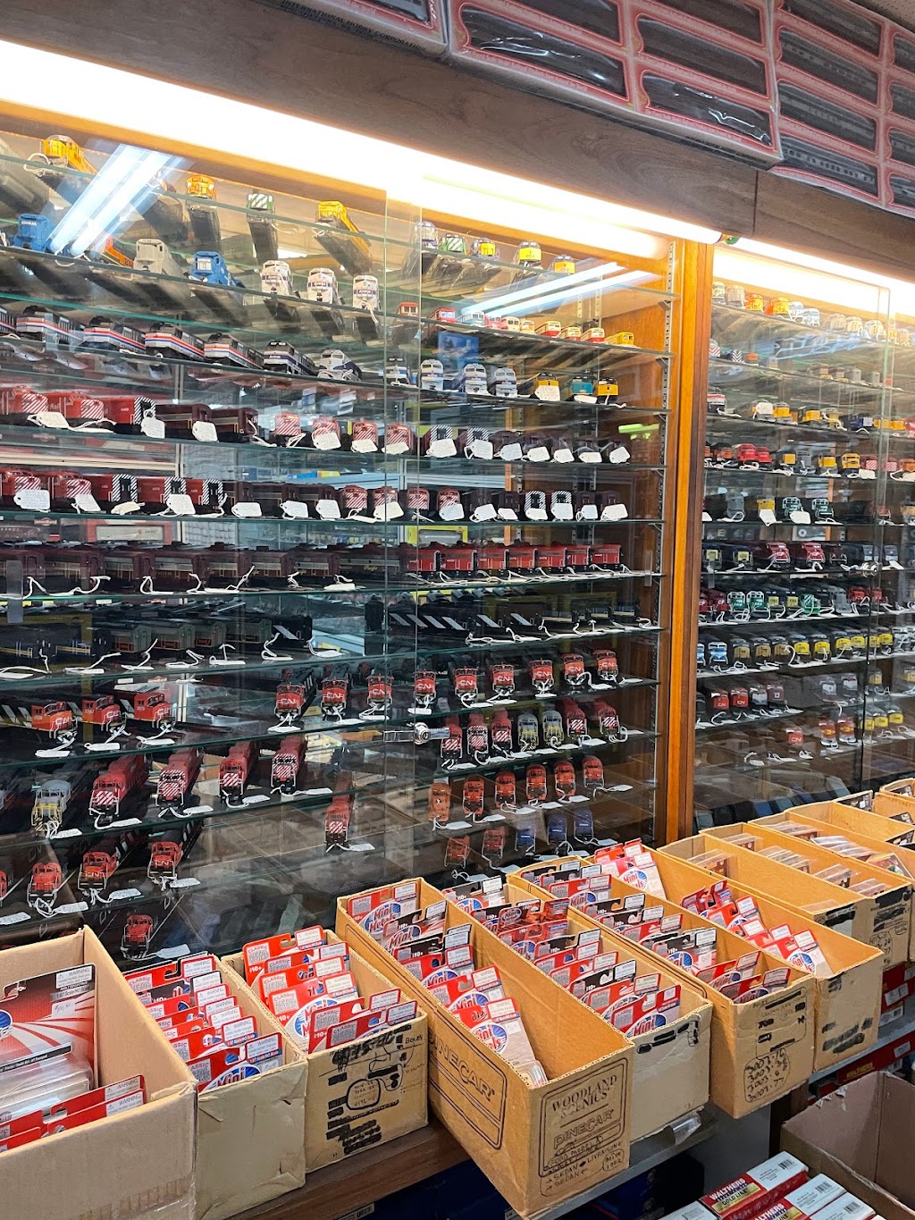 Van Horne Hobby | 111 Boul Saint-Martin Est, Laval, QC H7M 1Z1, Canada | Phone: (450) 669-4175