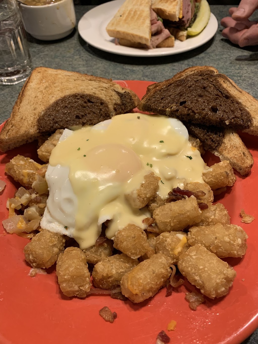 The Doghouse | 1690 Carron Rd, Courtenay, BC V9N 9K5, Canada | Phone: (250) 792-1382