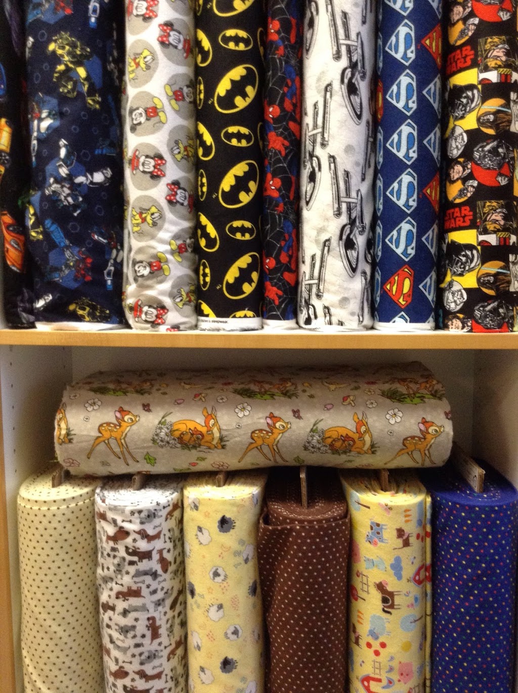 Wilton Creek Fabrics Ltd | 4909 Road 38, Harrowsmith, ON K0H 1V0, Canada | Phone: (613) 372-1972