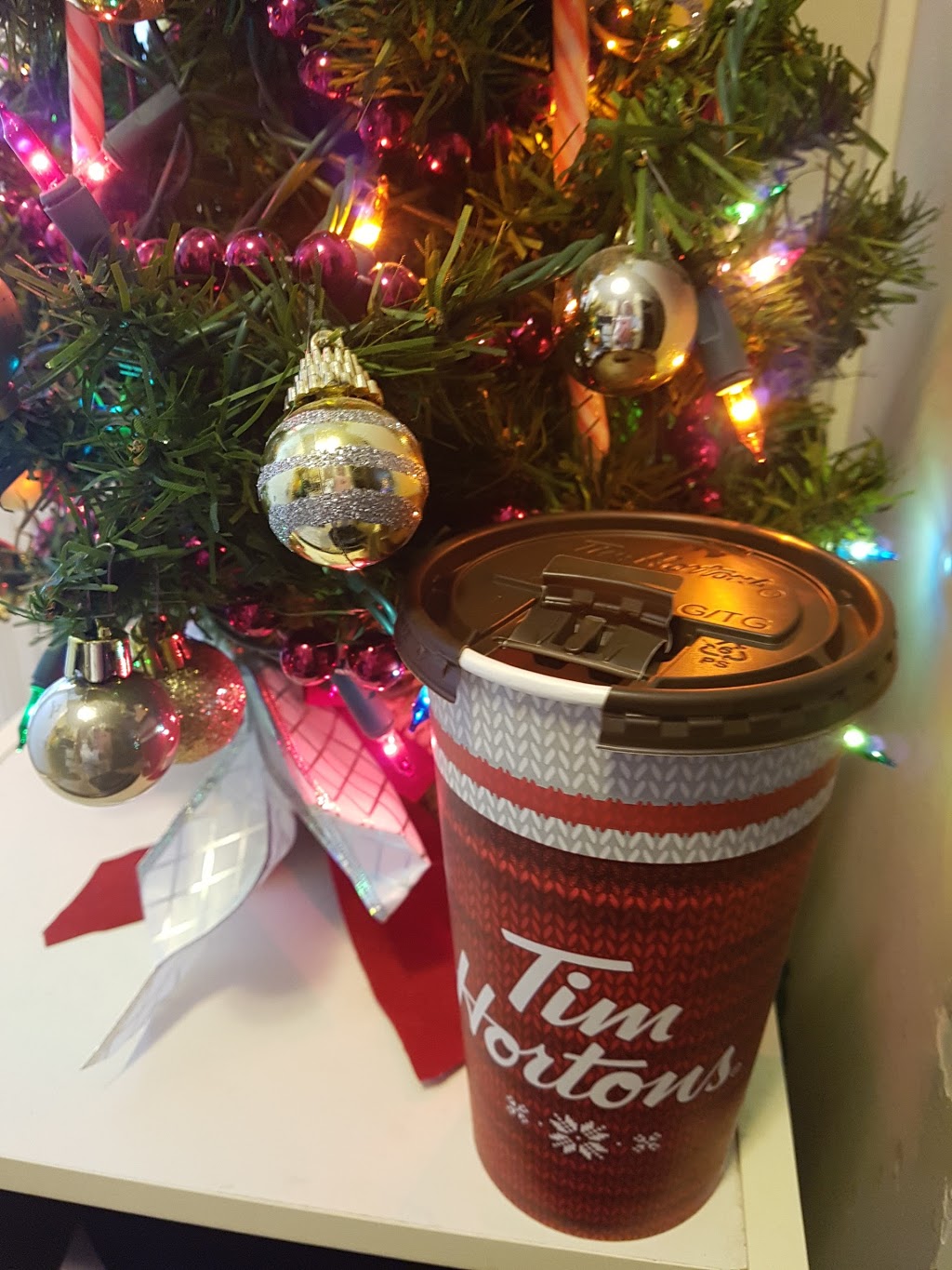 Tim Hortons | 835 St Marys Rd, Winnipeg, MB R2M 3P5, Canada | Phone: (204) 253-6628
