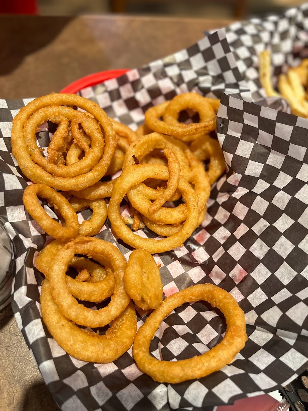Black Creek Diner | 8268 N Island Hwy, Black Creek, BC V9J 1H7, Canada | Phone: (778) 428-5680