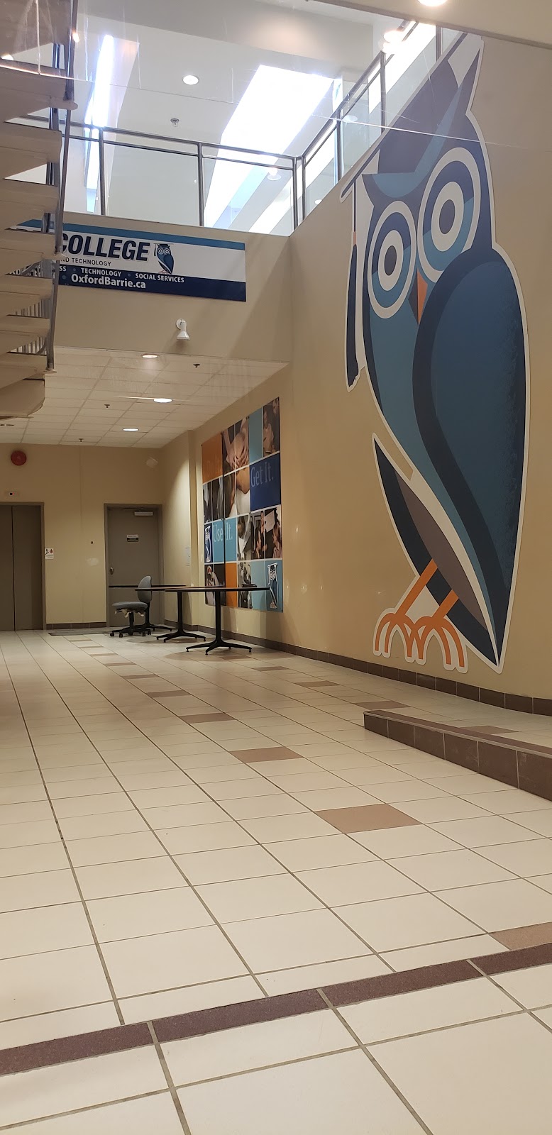 Oxford College of Arts, Business and Technology | 320 Bayfield St B100, Barrie, ON L4M 3C1, Canada | Phone: (866) 511-9927