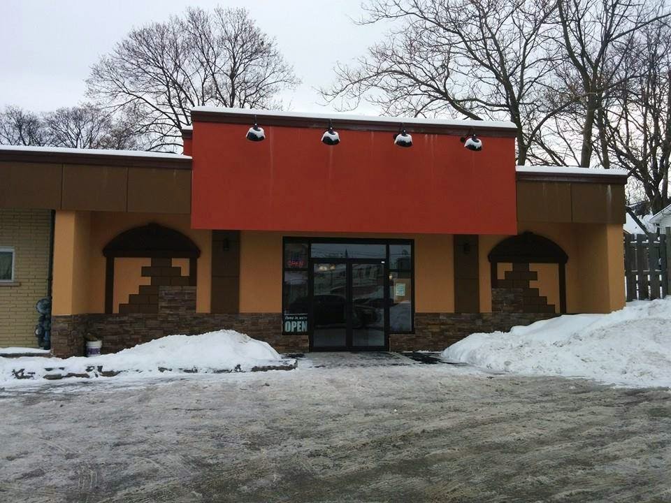 Riganellis Bakery Ltd | 16 Ormond St S, Thorold, ON L2V 1Y1, Canada | Phone: (905) 227-1156