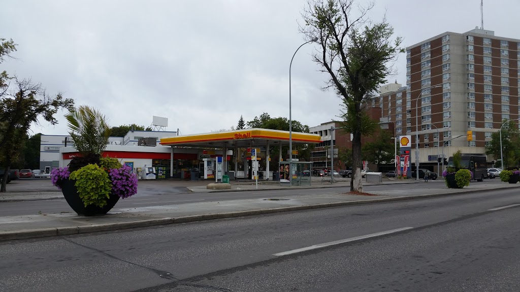 Shell | 701 Portage Ave, Winnipeg, MB R3G 0M7, Canada | Phone: (204) 783-4259