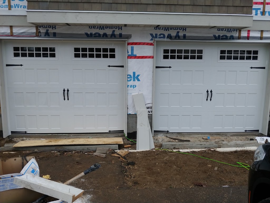 Lions Gate Garage Doors Ltd. | 18777 68A Ave. #11, Surrey, BC V4N 0Z8, Canada | Phone: (604) 243-1505