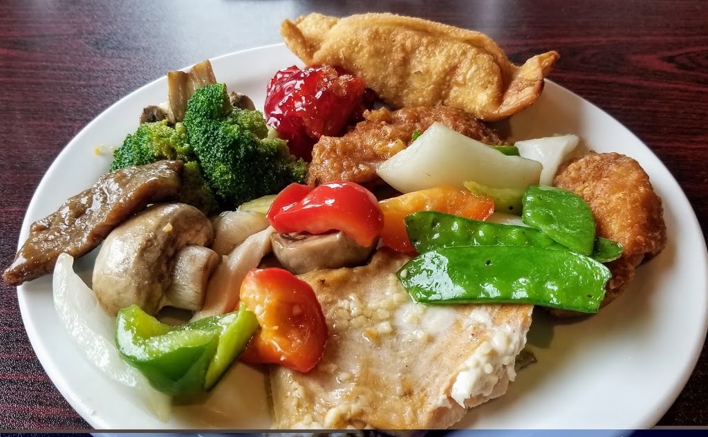Golden Wok Buffet & Lounge | 16 Front St N, Orillia, ON L3V 4R5, Canada | Phone: (705) 326-1223