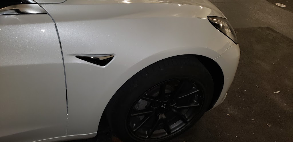 Tesla Collision | 891 Progress Ct, Oakville, ON L6L 6K1, Canada | Phone: (289) 813-0630