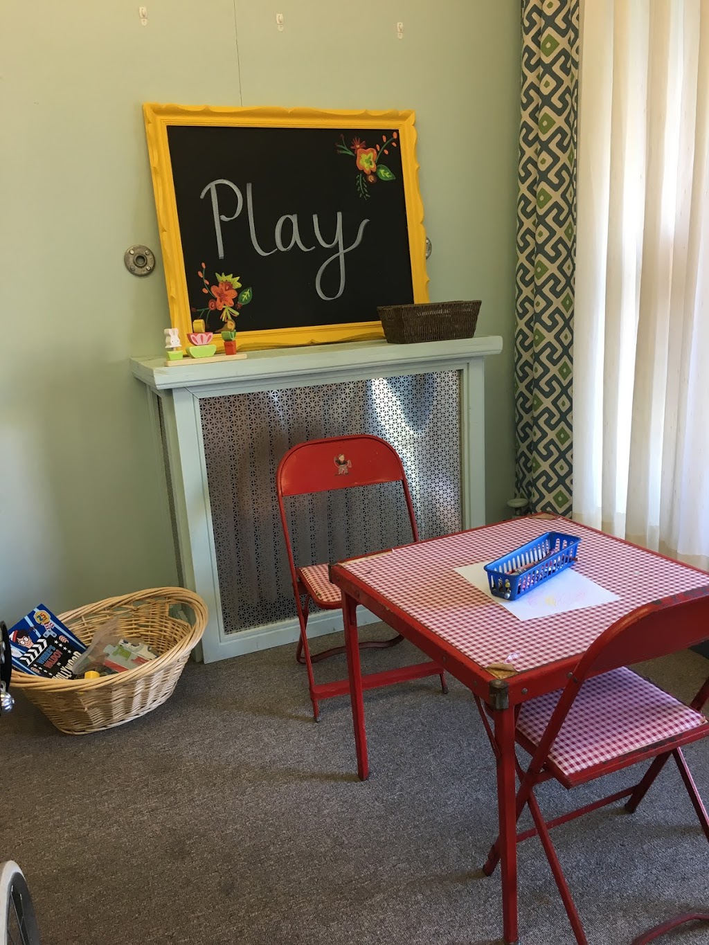 Youngsters on Main | 281 Main St S, Mount Forest, ON N0G 2L0, Canada | Phone: (519) 509-0884
