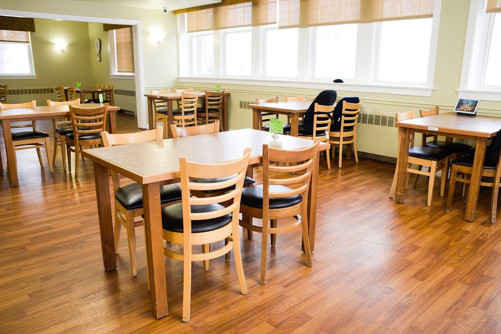 Andrews of Parkhill | 216 Schurman Ave, Summerside, PE C1N 6W2, Canada | Phone: (902) 888-2273 ext. 1
