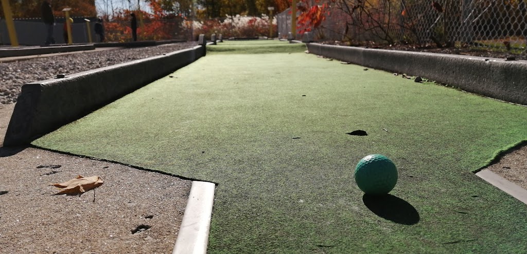 Golf De Pratique De LHetriere | 3480 De LHetriere, Quebec City, QC G1Y 0A2, Canada | Phone: (418) 877-9277