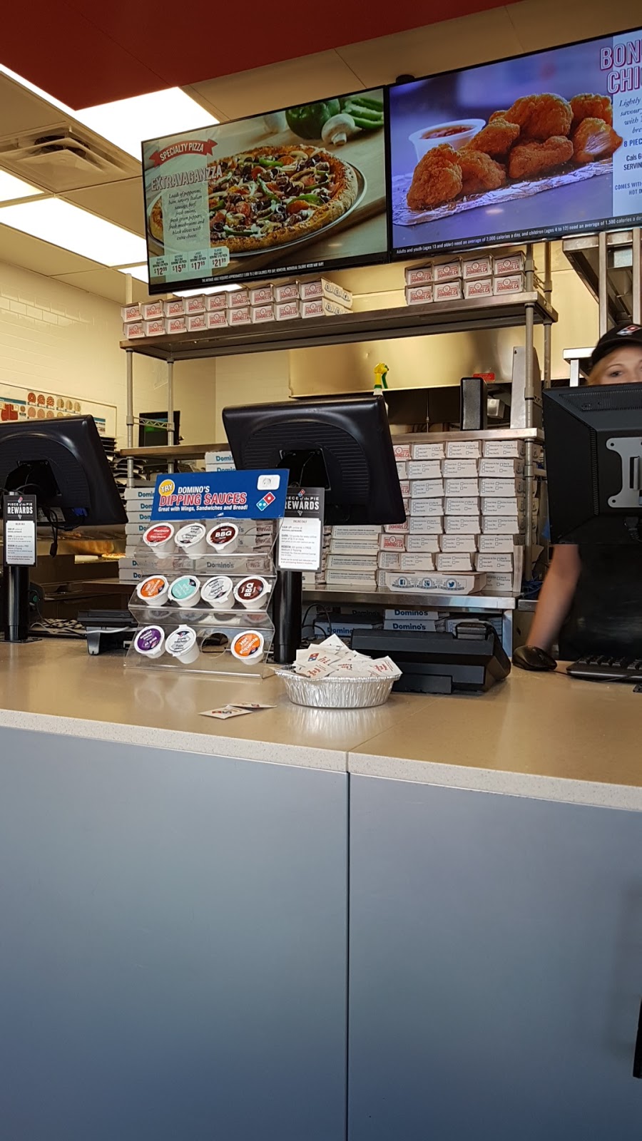 Dominos Pizza | 800 Franklin Blvd, Cambridge, ON N1R 7Z1, Canada | Phone: (519) 624-8050