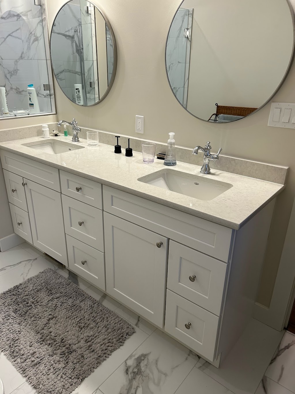Signature West Floor & Window Fashions Inc. | 821 Shamrock Pl #7, Comox, BC V9M 4G4, Canada | Phone: (800) 270-7680