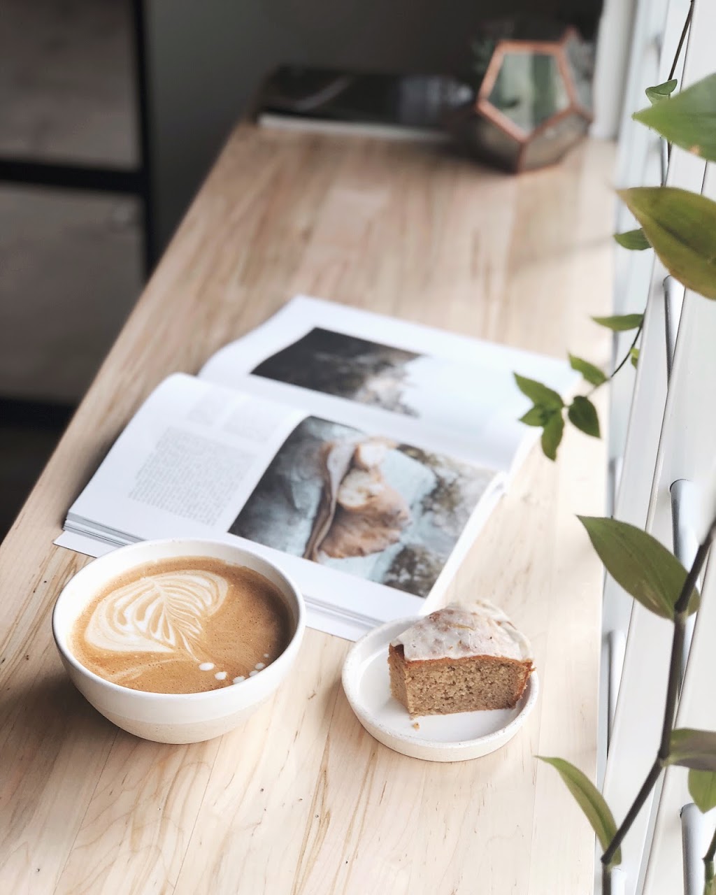 Caféine & Co | 610 Rue de la place Champêtre, Bromont, QC J2L 0A1, Canada | Phone: (450) 204-0271