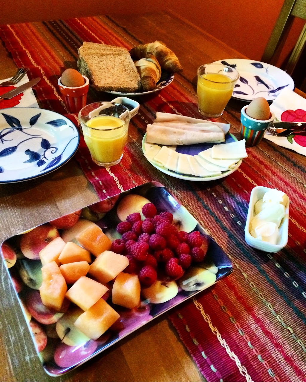 Featherstone Escape Bed and Breakfast | 1261 Eagles Nest Rd, Bowen Island, BC V0N 1G1, Canada | Phone: (604) 947-9348