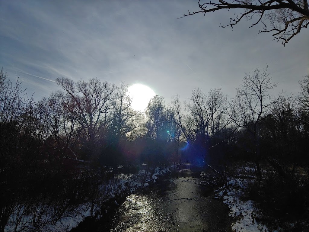 Hillside Park | 352 Marsland Dr, Waterloo, ON N2J 3Z1, Canada | Phone: (519) 886-2310